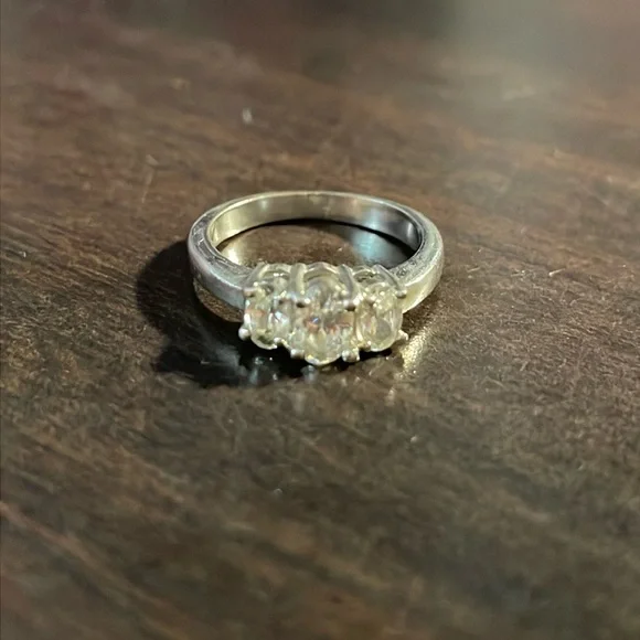 Ring - Picture 1 of 1